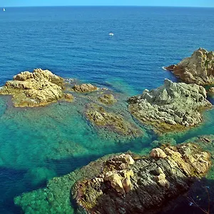  Apartment Lets Holidays Passeig Del Mar